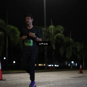 Runner Photo 5739083