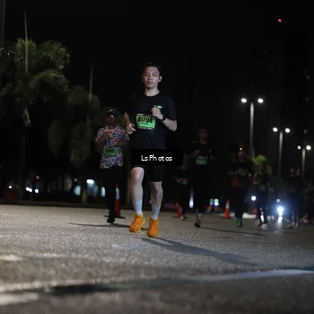 Runner Photo 5739093