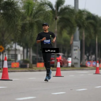 Runner Photo 5739101