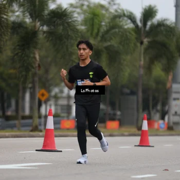 Runner Photo 5739115