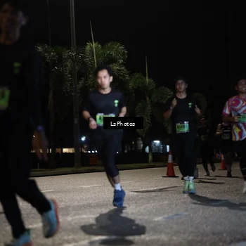 Runner Photo 5739190