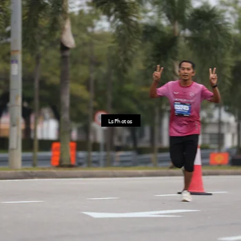 Runner Photo 5739246