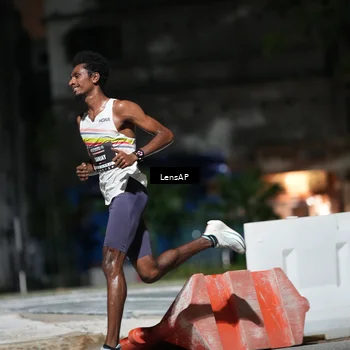 Runner Photo 5739777