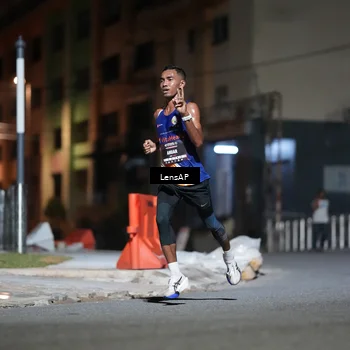 Runner Photo 5739781