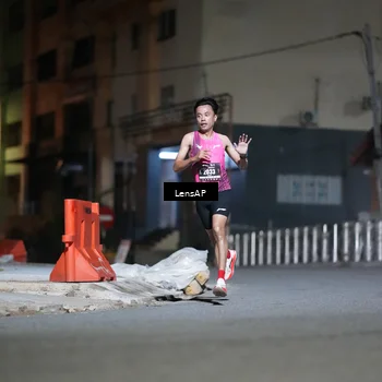 Runner Photo 5739792