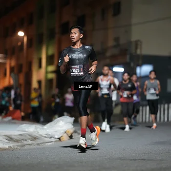 Runner Photo 5740428