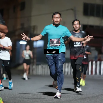 Runner Photo 5740474