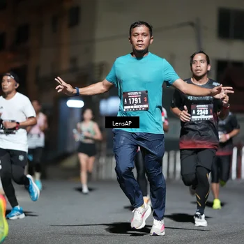 Runner Photo 5740475