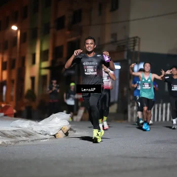 Runner Photo 5740506