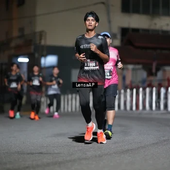 Runner Photo 5740570