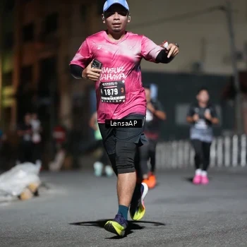 Runner Photo 5740575