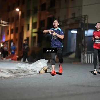 Runner Photo 5740614