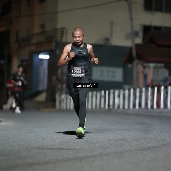Runner Photo 5740623