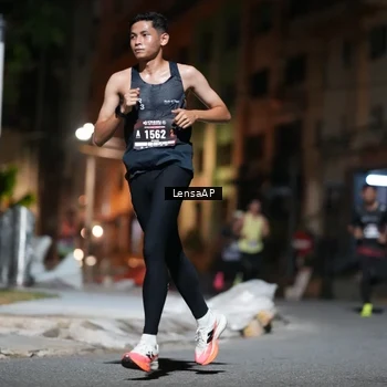 Runner Photo 5740677