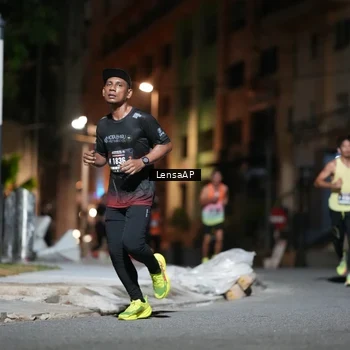 Runner Photo 5740684