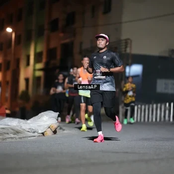 Runner Photo 5740689
