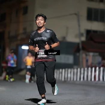 Runner Photo 5740798