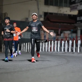 Runner Photo 5740897