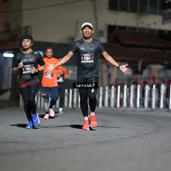 Runner Photo 5740898