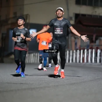 Runner Photo 5740899