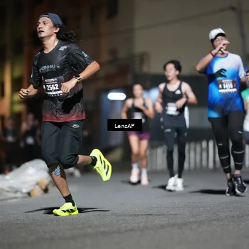 Runner Photo 5740934