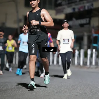 Runner Photo 5741051