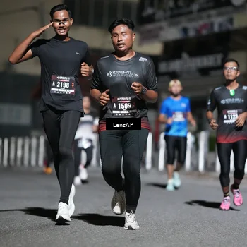 Runner Photo 5741053