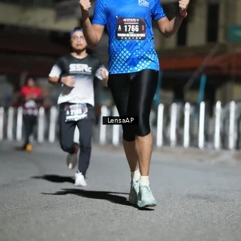 Runner Photo 5741059