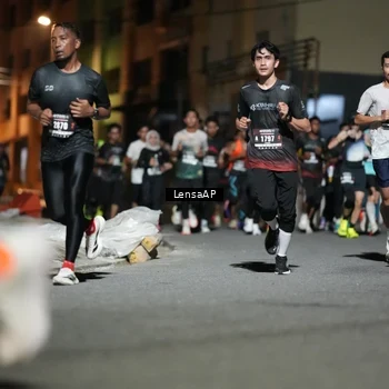 Runner Photo 5741060