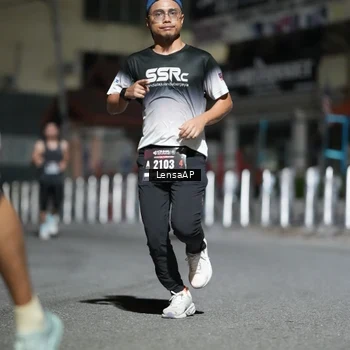 Runner Photo 5741062