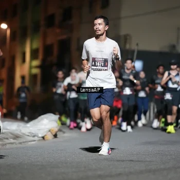 Runner Photo 5741067
