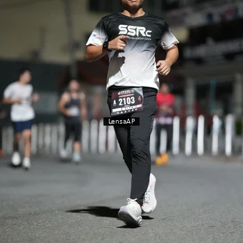 Runner Photo 5741068