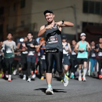Runner Photo 5741069