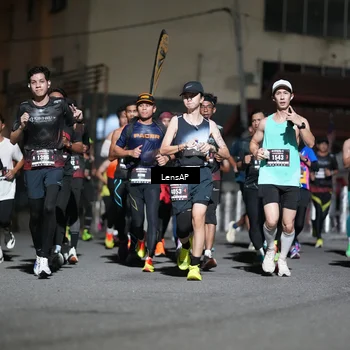Runner Photo 5741072