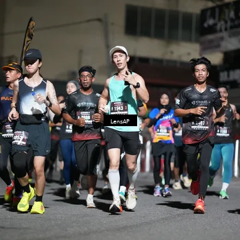 Runner Photo 5741074