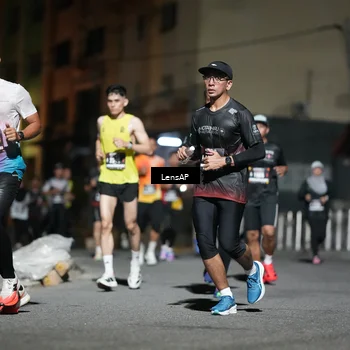 Runner Photo 5741099