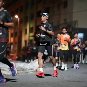Runner Photo 5741103