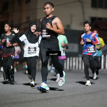 Runner Photo 5741123