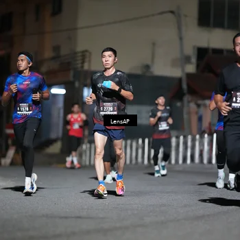 Runner Photo 5741137