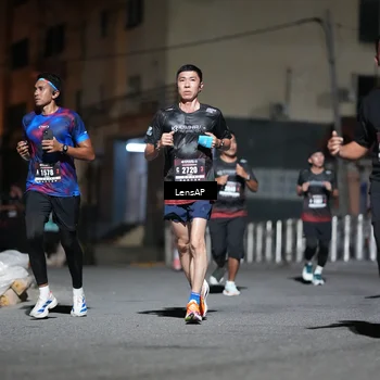 Runner Photo 5741139