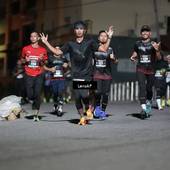 Runner Photo 5741159