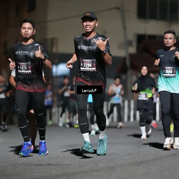 Runner Photo 5741161