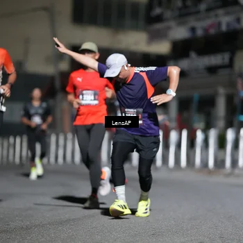 Runner Photo 5741198