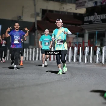 Runner Photo 5741212