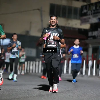 Runner Photo 5741222