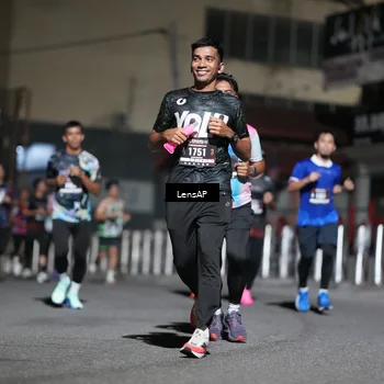 Runner Photo 5741229