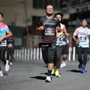Runner Photo 5741248