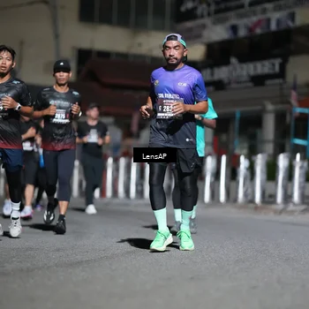 Runner Photo 5741308