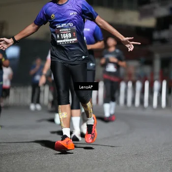 Runner Photo 5741359