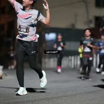 Runner Photo 5741366